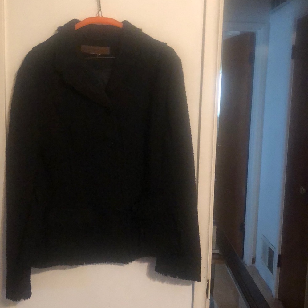 Women preowned Black jacket size (M)